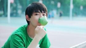 苏尚卿个人资料,才华横溢的青年才俊，多领域成就斐然